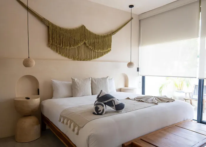 Hotel Nevana Luxury By La Zebra