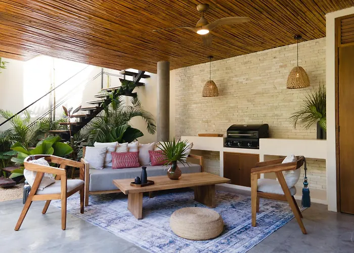 Hotel Nevana Luxury By La Zebra